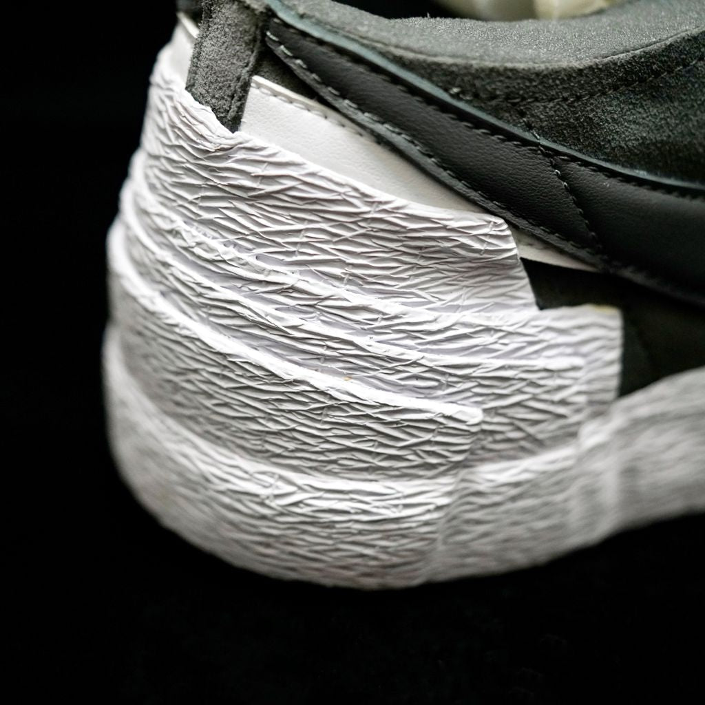 BL - Sacai x Blazer Low Black & White