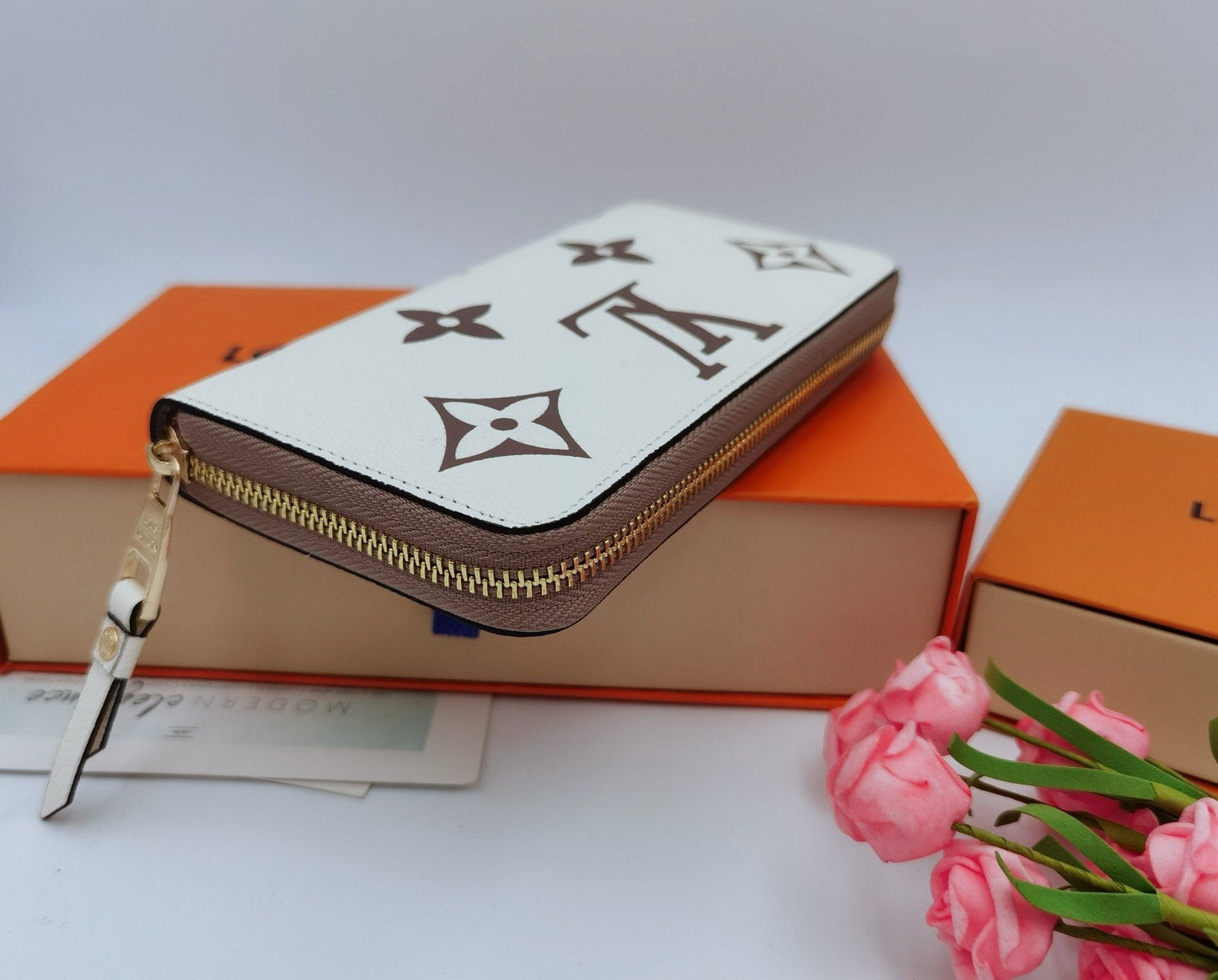 BL - High Quality Wallet LUV 002