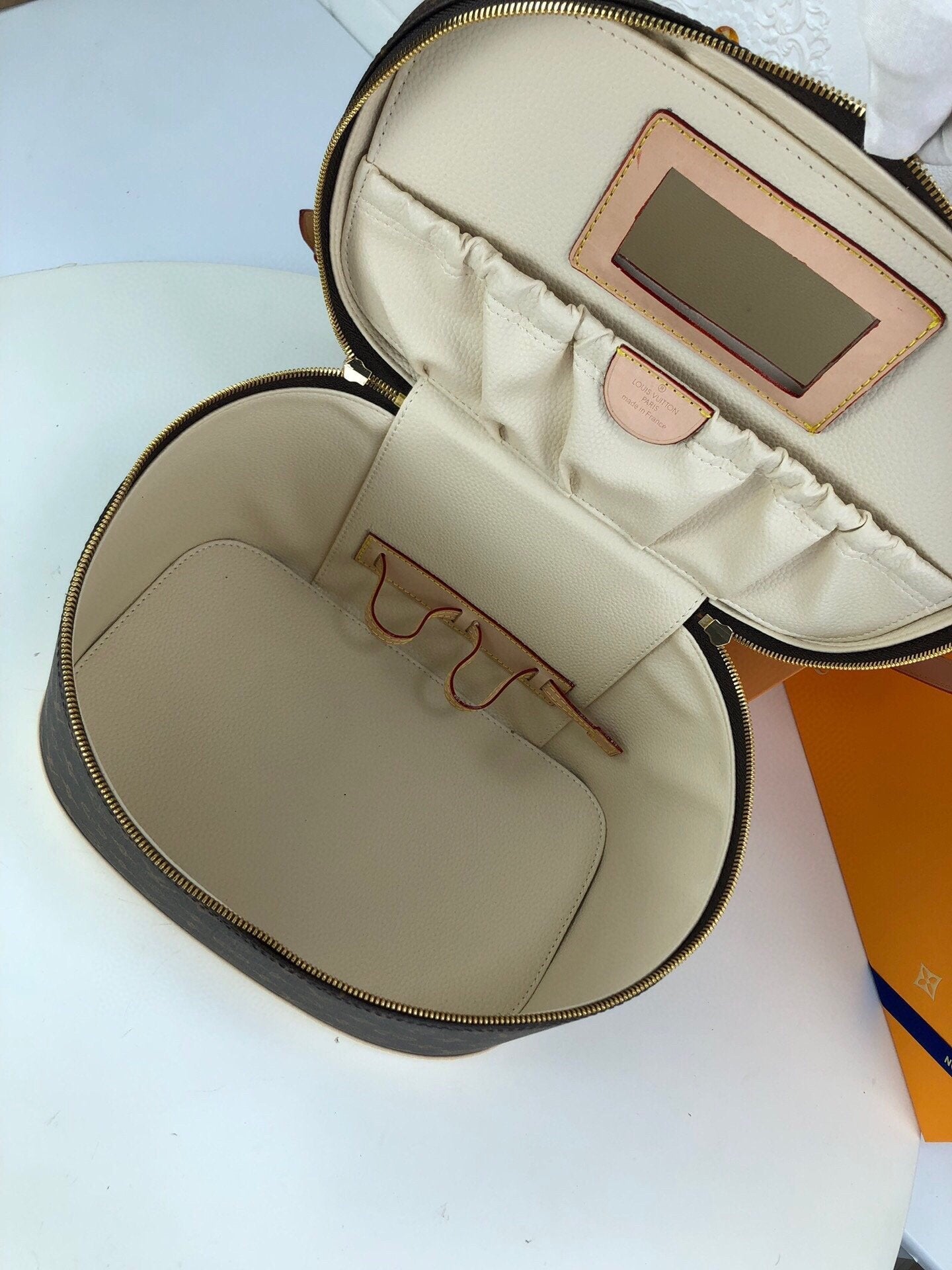 BL - High Quality Bags LUV 024