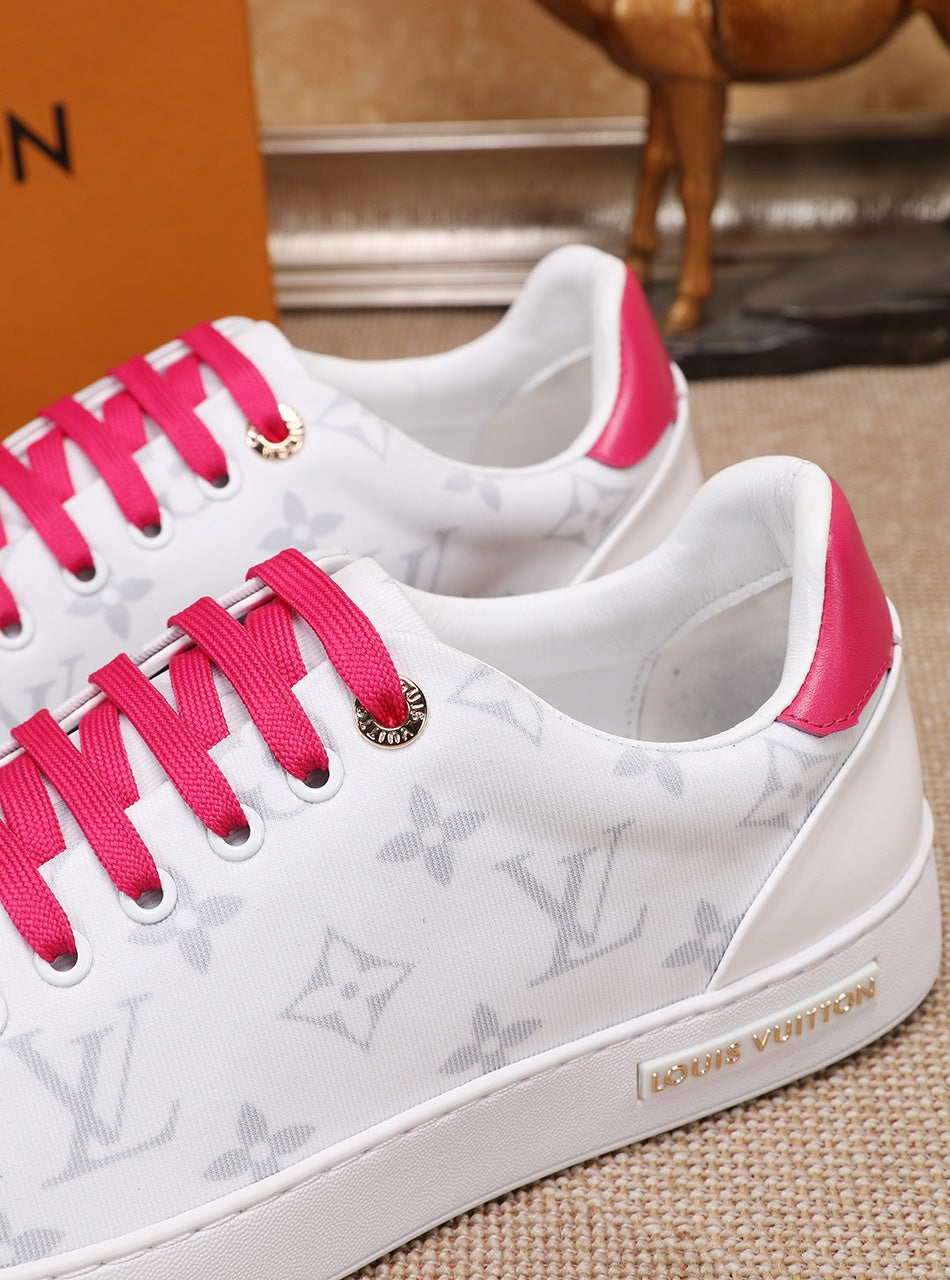 BL - LUV Time Out Pink And White Sneaker