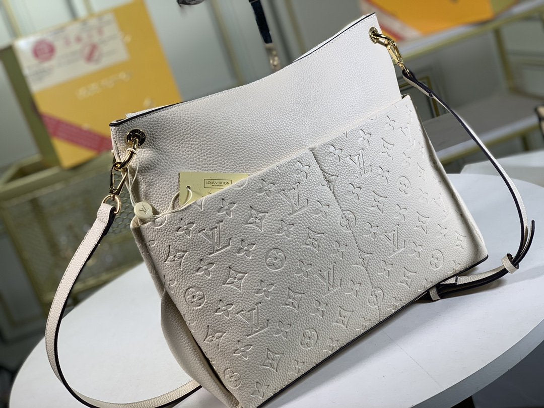 BL - High Quality Bags LUV 112