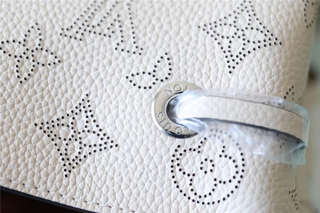 LV Bella Tote Mahina Creme Beige For Women, Shoulder And Crossbody Bags 12.6in/32cm LV M59203