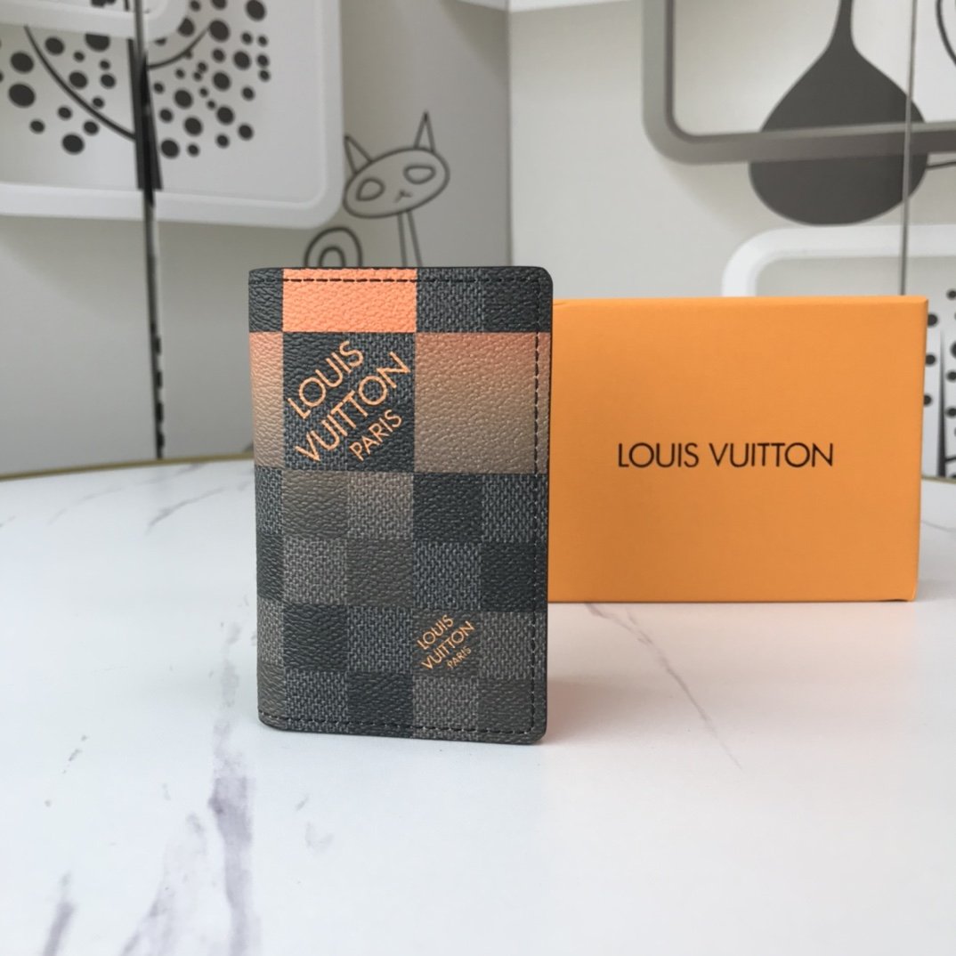 BL - High Quality Wallet LUV 041