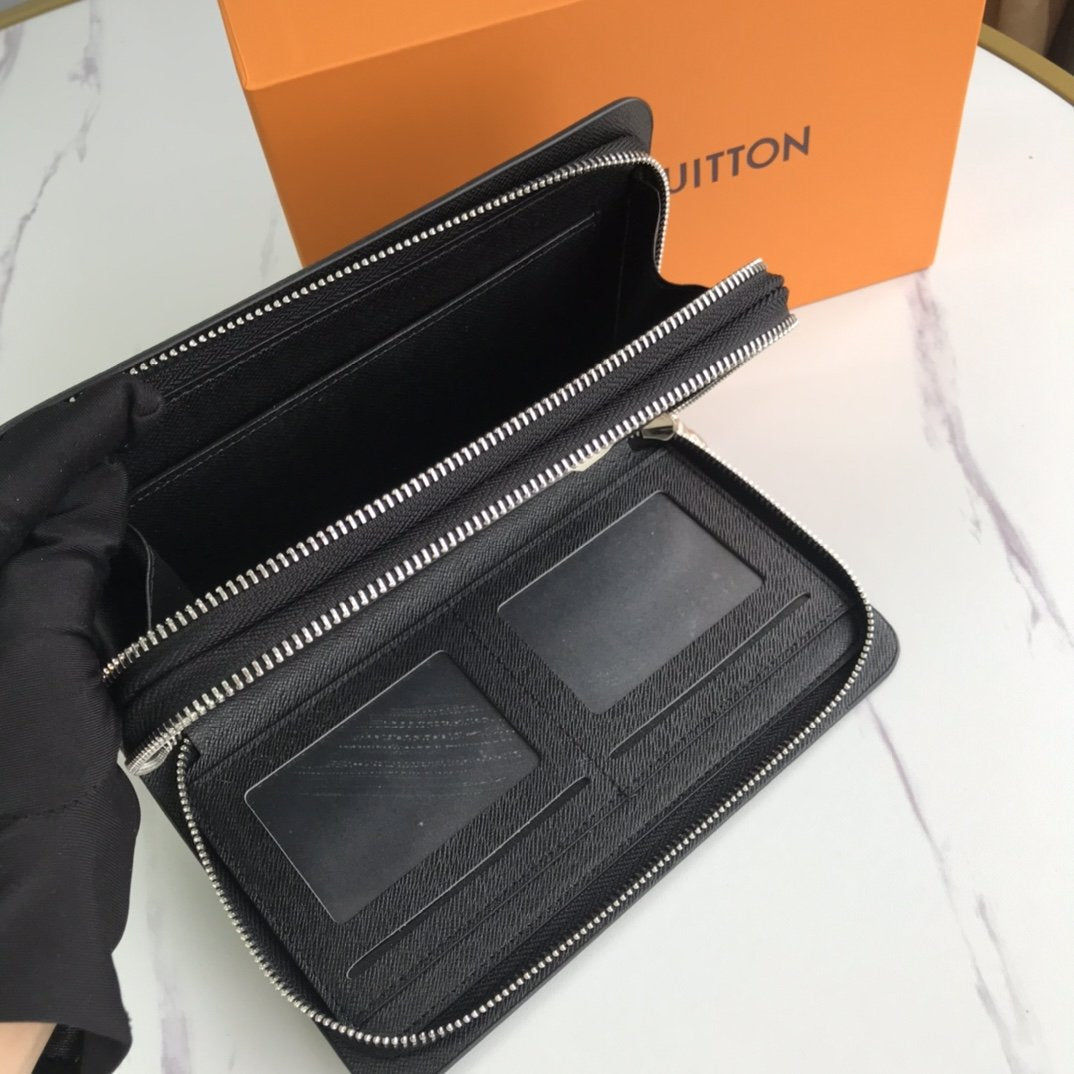 BL - High Quality Wallet LUV 054