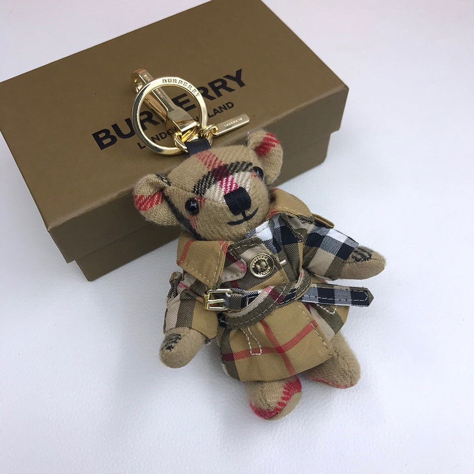 BL - High Quality Keychains LUV 029