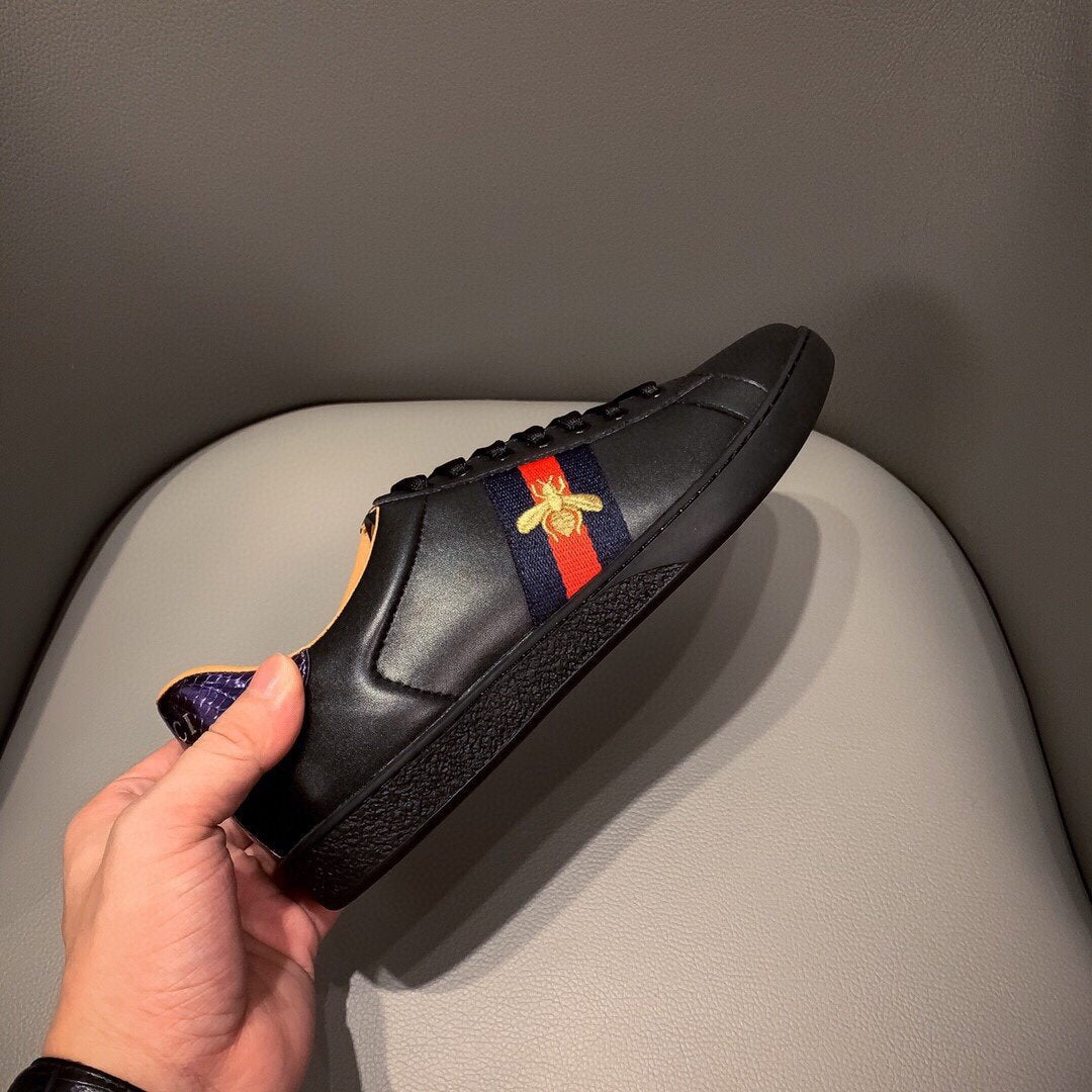 BL-GCI Ace Embroidered Bee SNEAKER 124