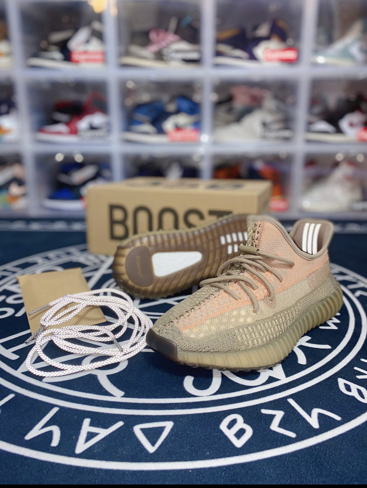 BL - Yzy 350 Dirty Orange Angel Sneaker