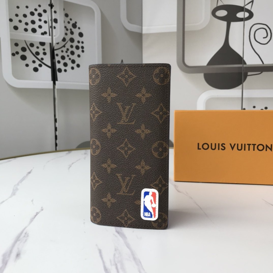 BL - High Quality Wallet LUV 032