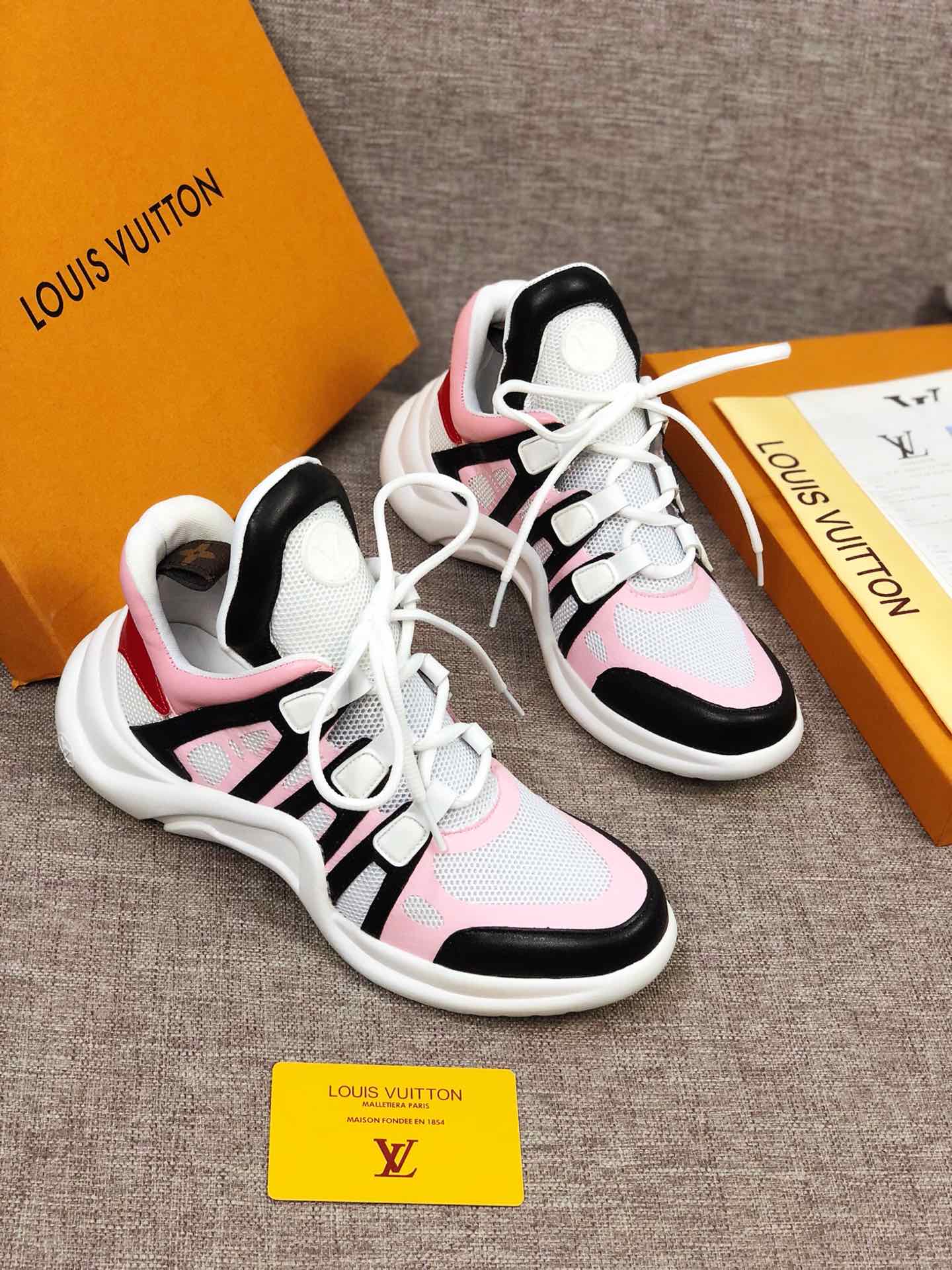 BL - LUV Archlight Pink Black Sneaker