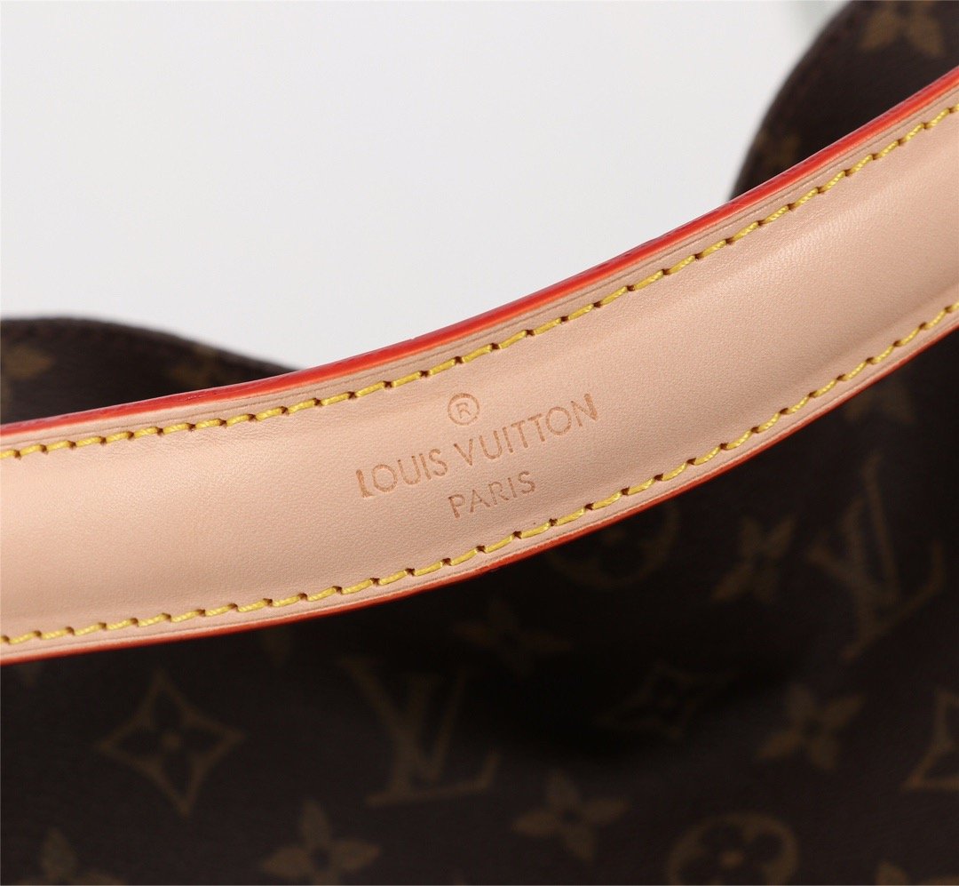 BL - High Quality Bags LUV 299
