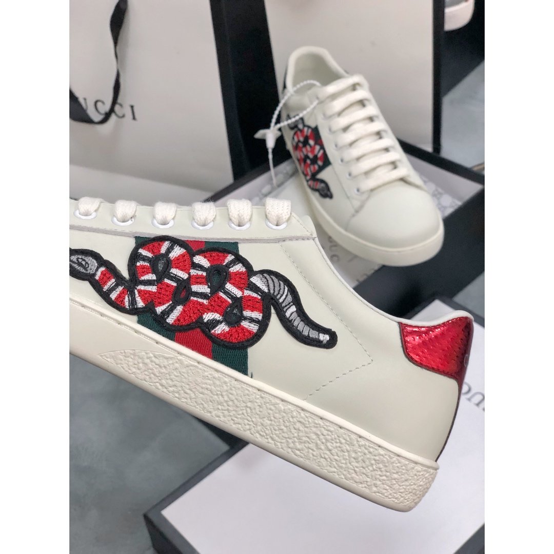 BL-GCI Embroidered Ace Sneaker 080