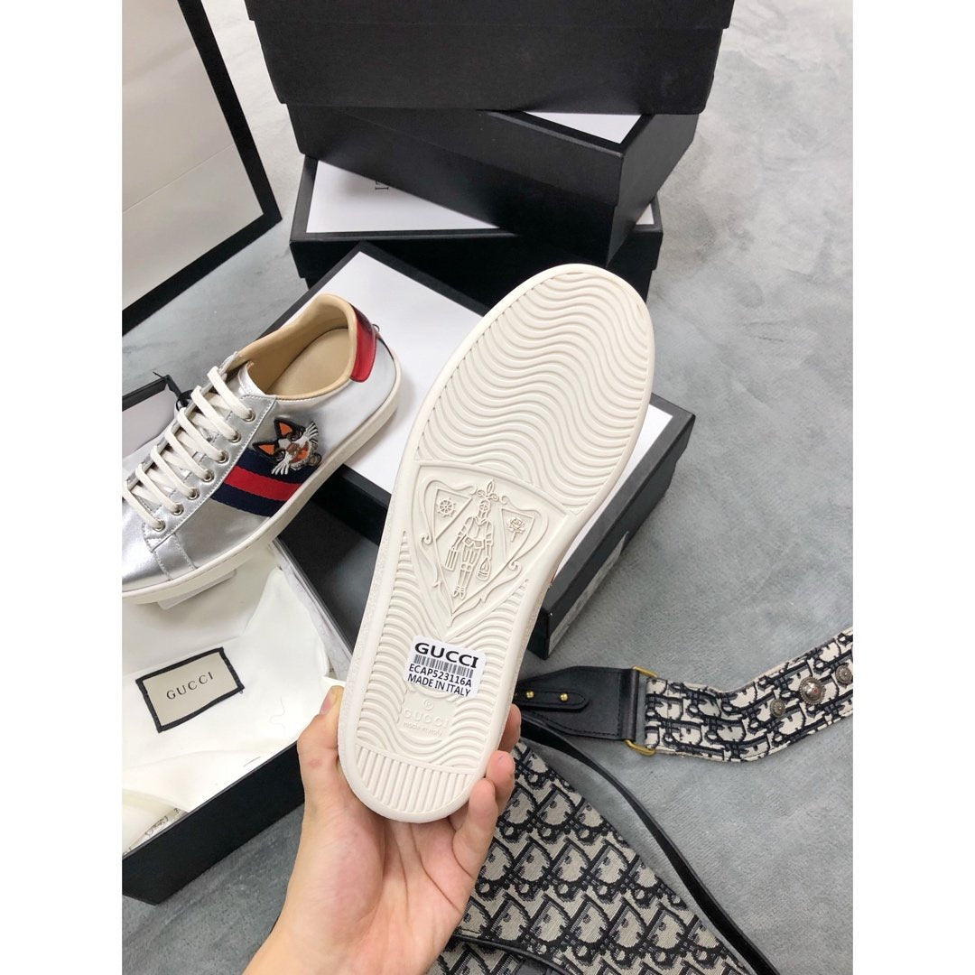 BL-GCI Ace Dog Sneaker 083
