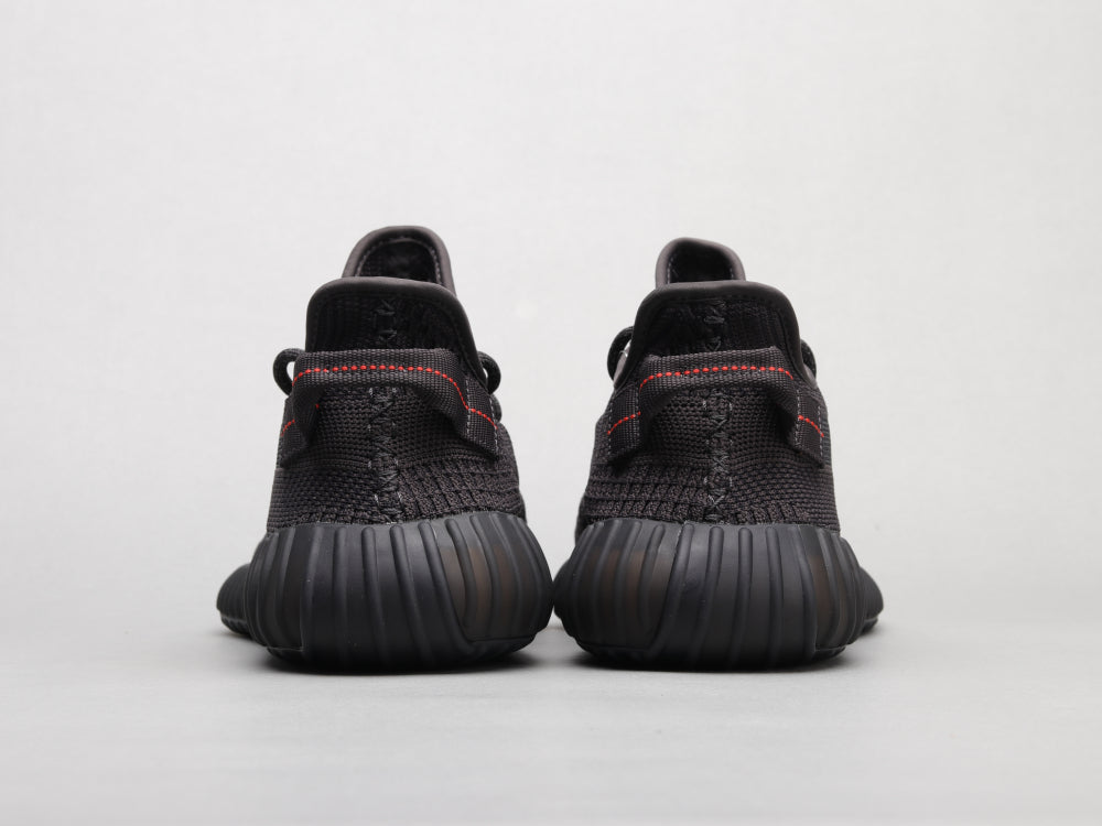 BL - Yzy 350 Black Angel Sneaker