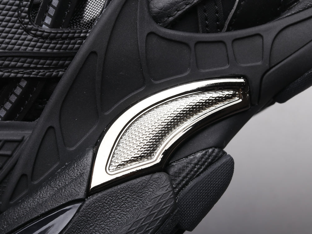 BL - Bla Track Hollow Black Sneaker