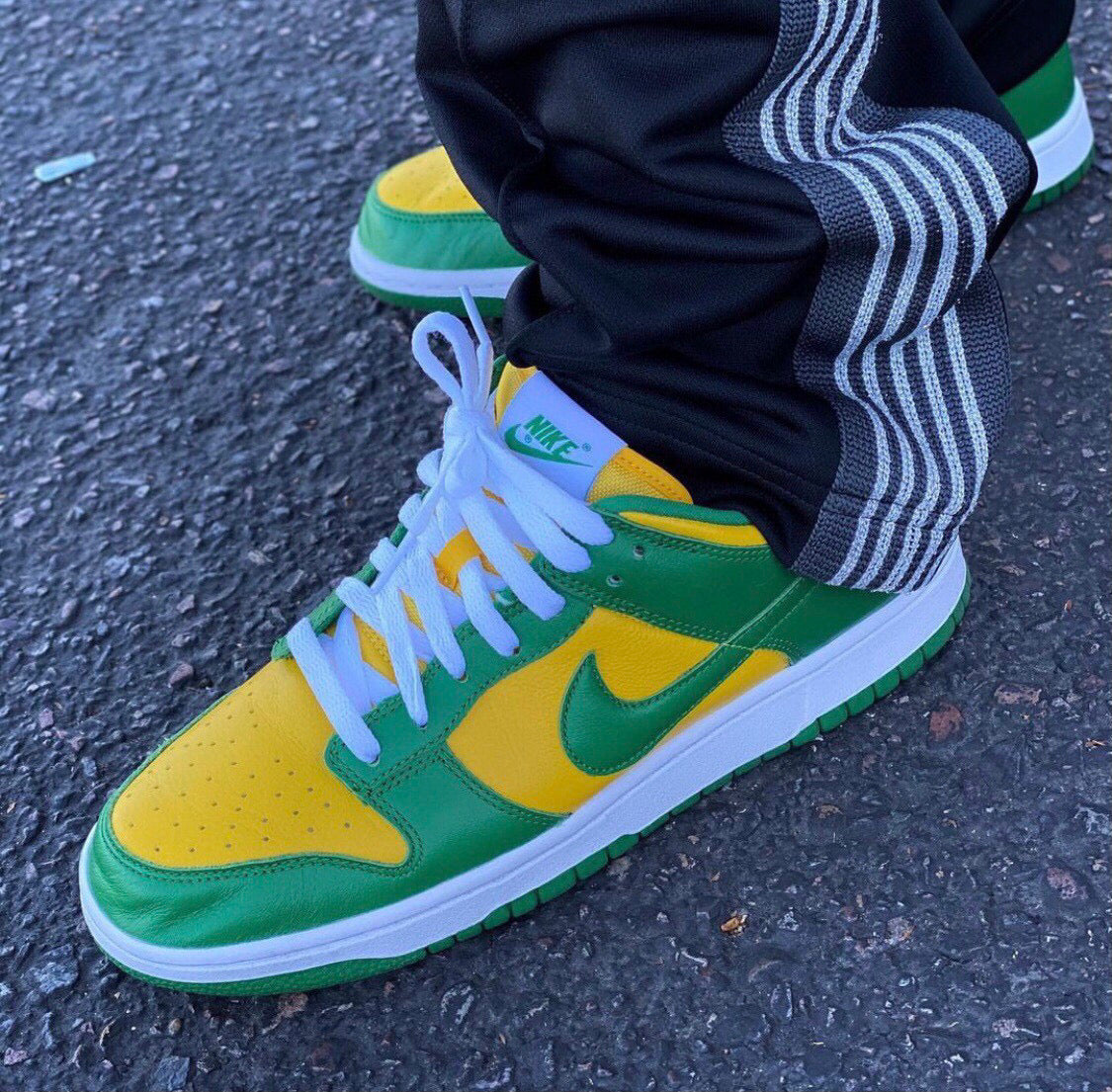 BL - NKE Dunk Low Brazil