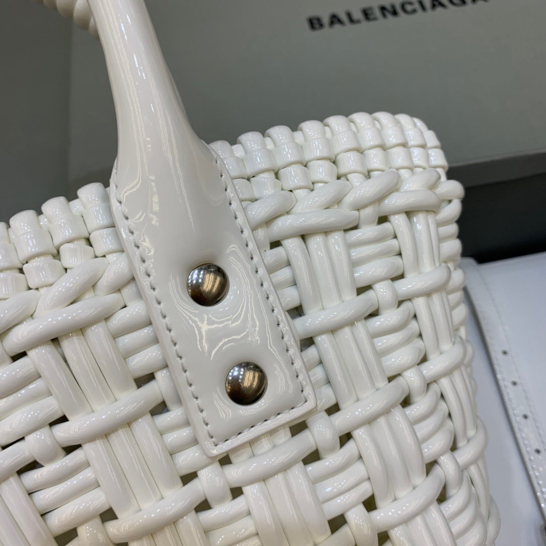 Balen Bistro XS Basket With Strap In White, For Women, Bags 16.1in/41cm 6713422IE3Y9000
