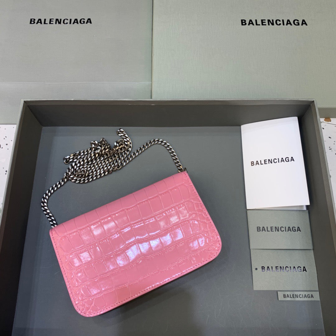 Balen Croc Embossed Patent B Bag With Chain In Pink, For Women, Bags 7.9in/20cm