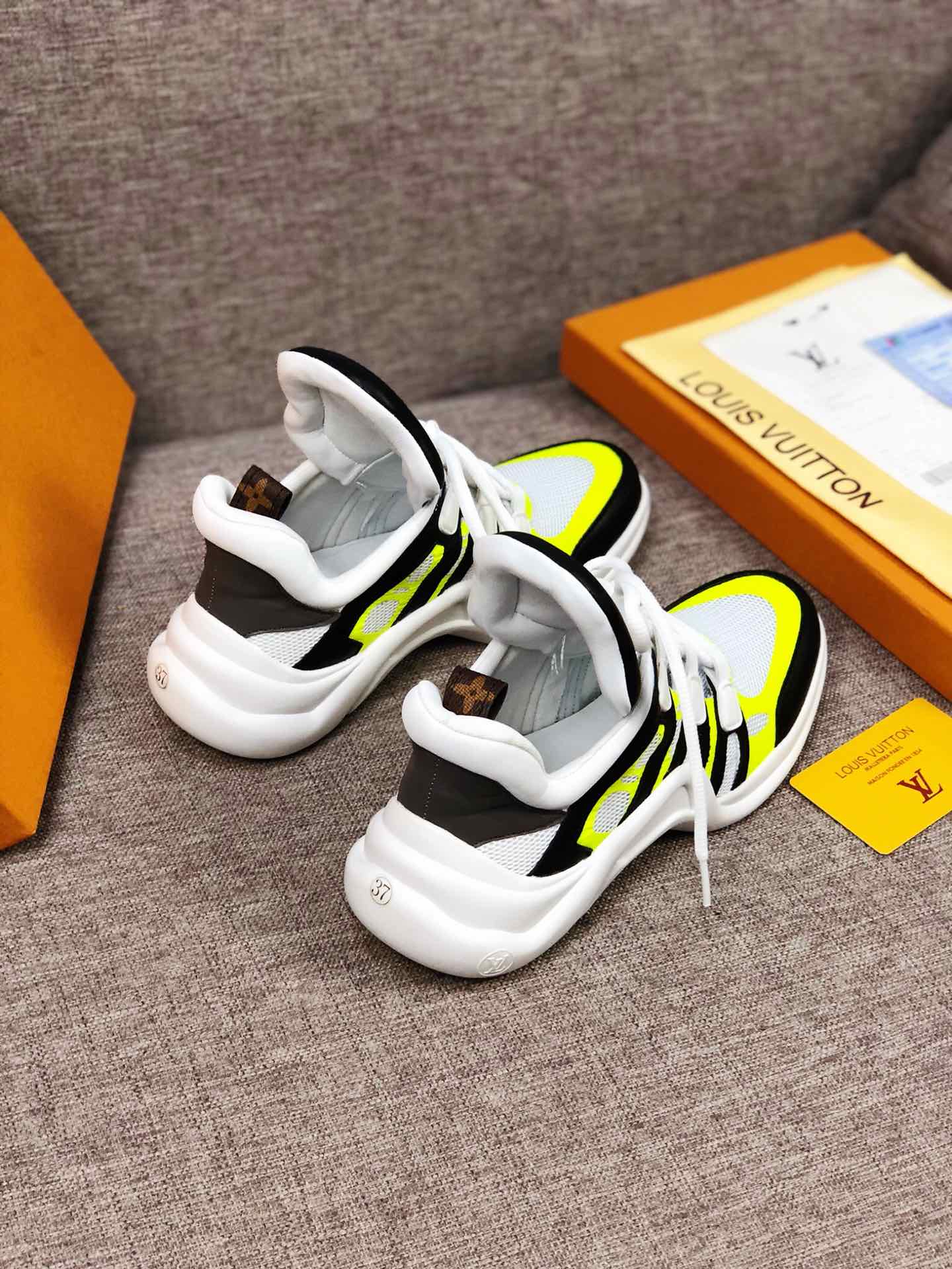 BL - LUV Archlight Black White Yellow Sneaker