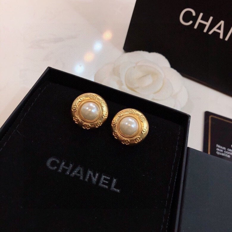 BL - High Quality Earring CHL 018