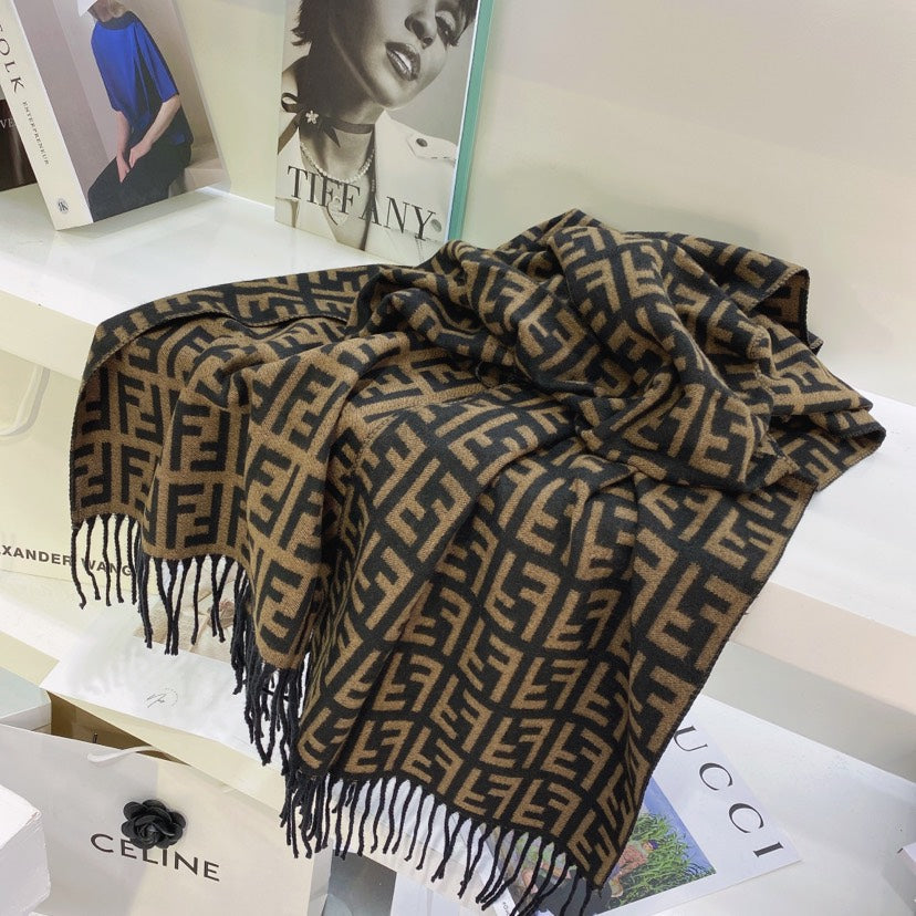 High Quality FEI Scarf 018