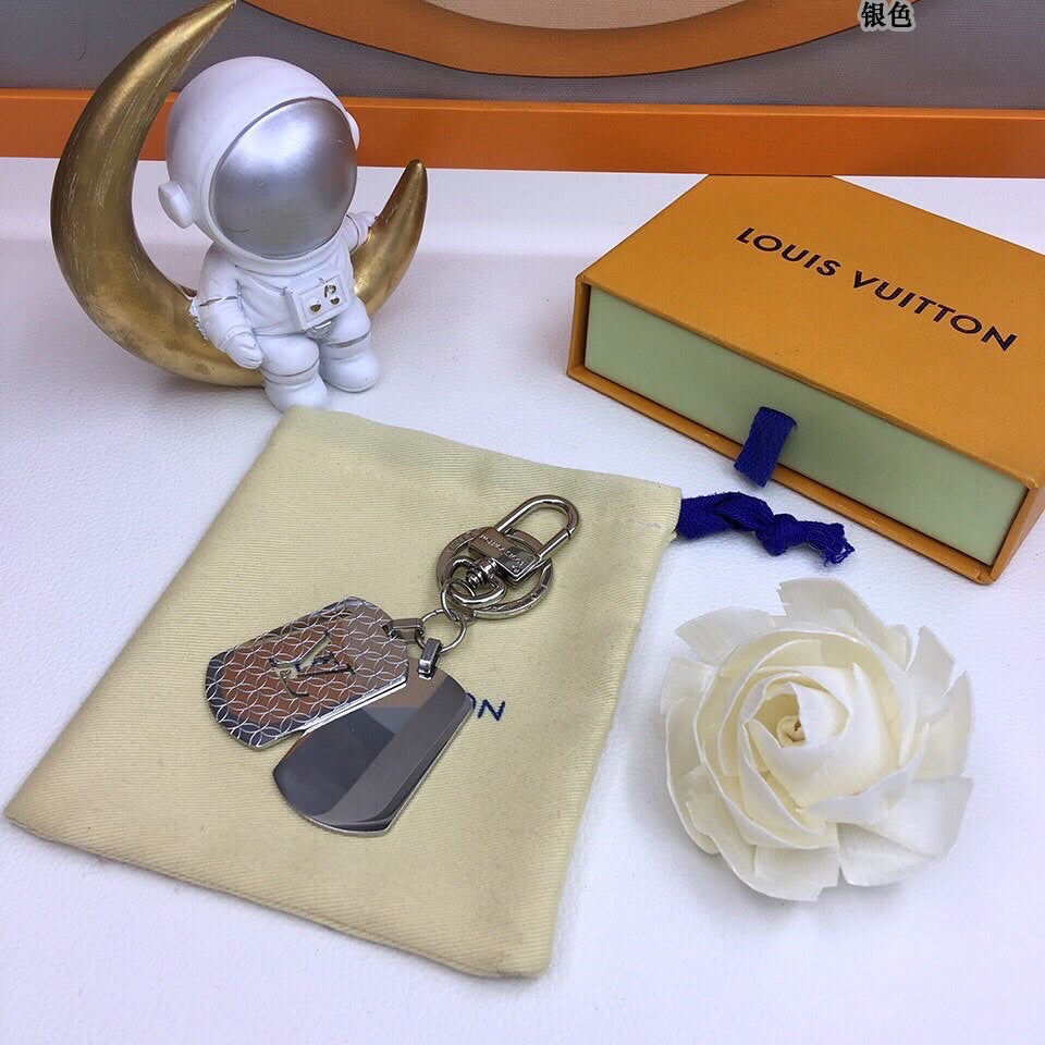 BL - High Quality Keychains LUV 022