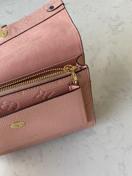 BL - High Quality Wallet LUV 087