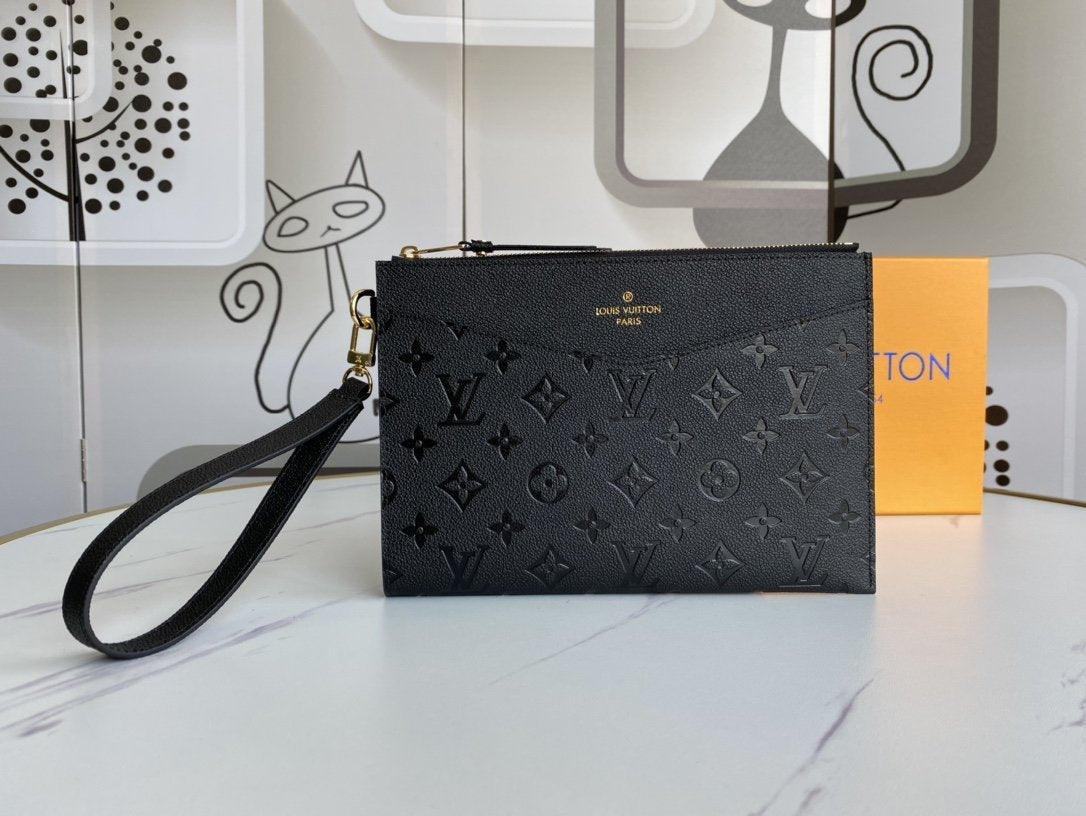 BL - High Quality Wallet LUV 064