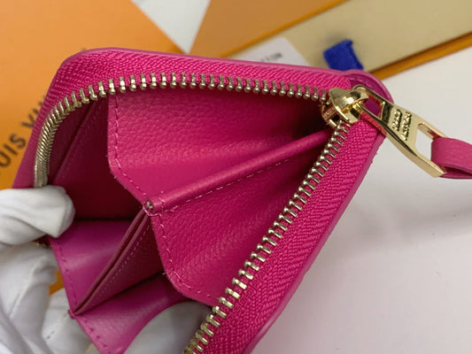 BL - High Quality Wallet LUV 127