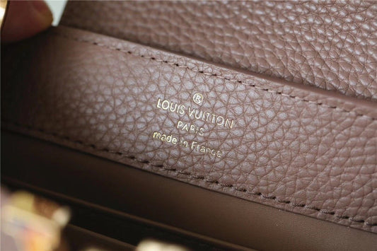LV Capucines Mini Taurillon Light Brown For Women, Shoulder And Crossbody Bags 21cm/8.3in LV M56071