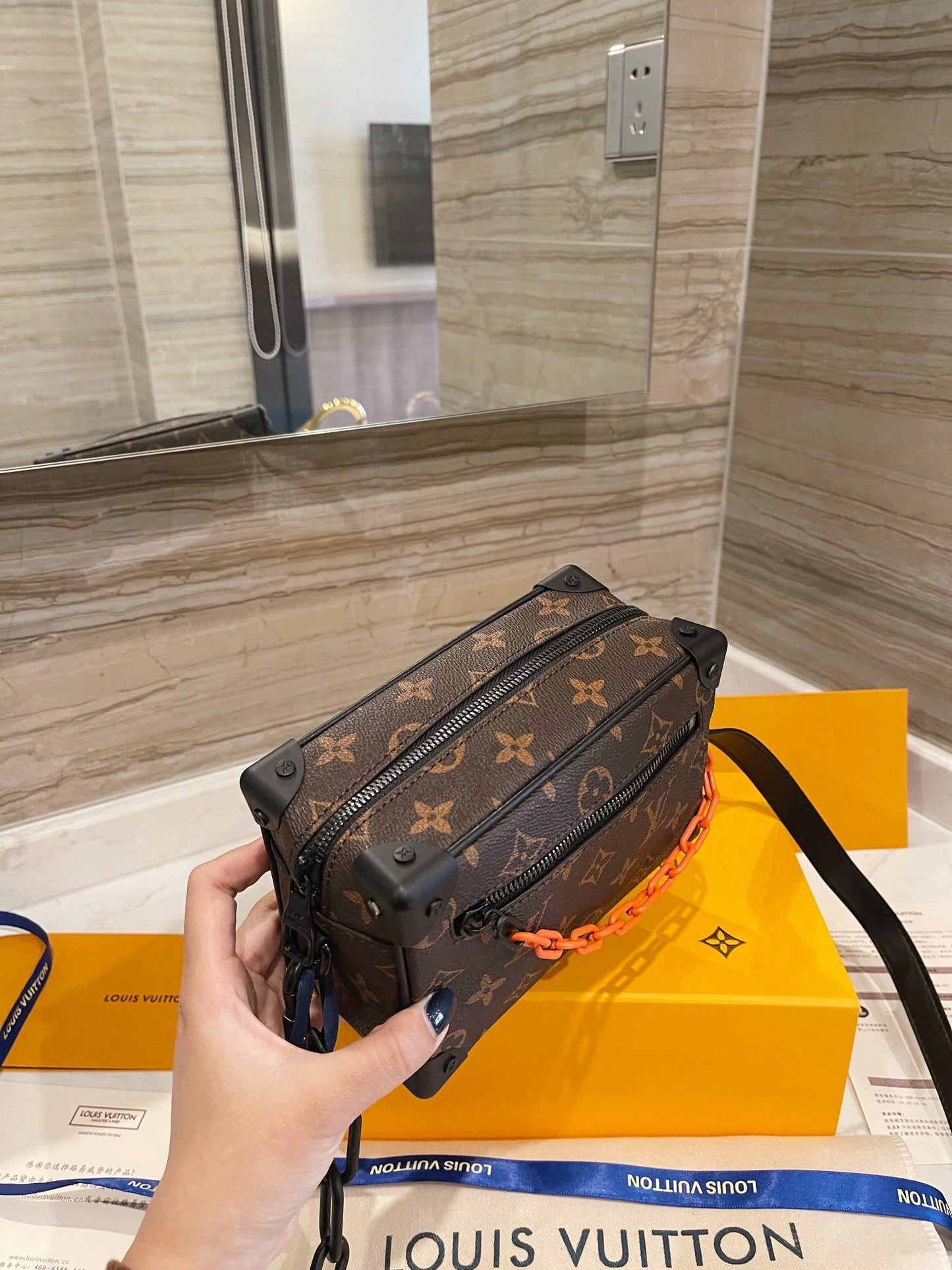 BL - High Quality Bags LUV 087