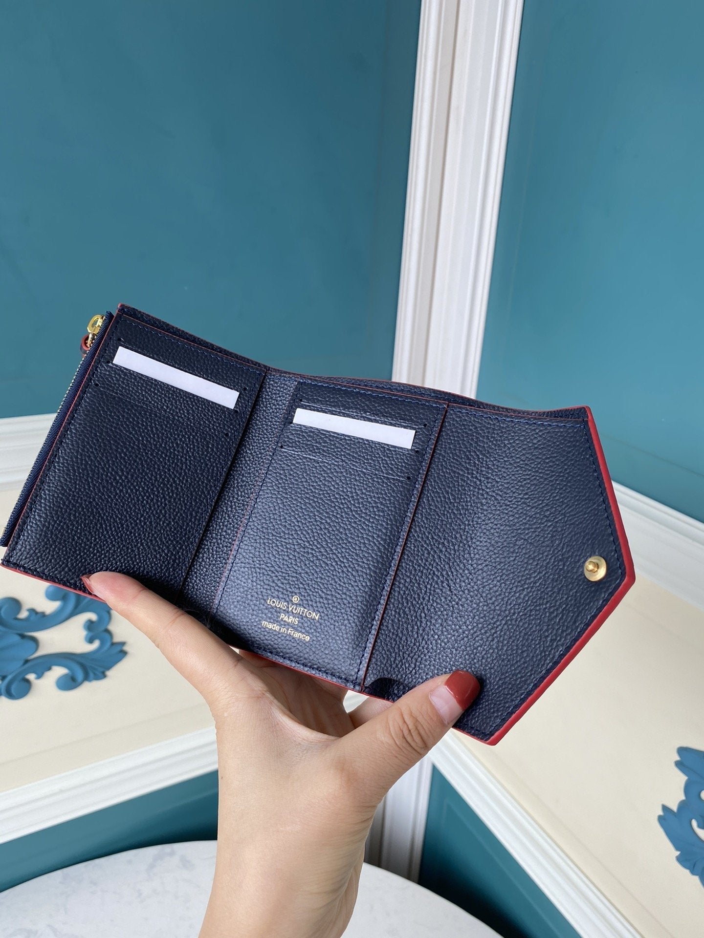 BL - High Quality Wallet LUV 059
