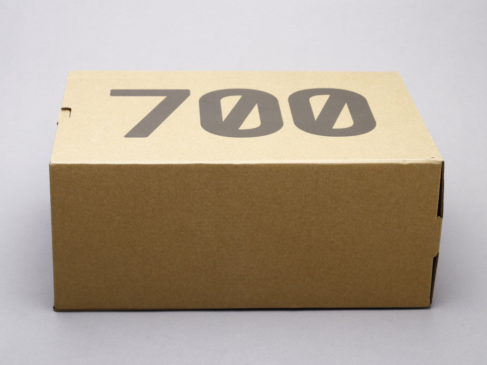 BL - Yzy 700 Azael Alien Sneaker