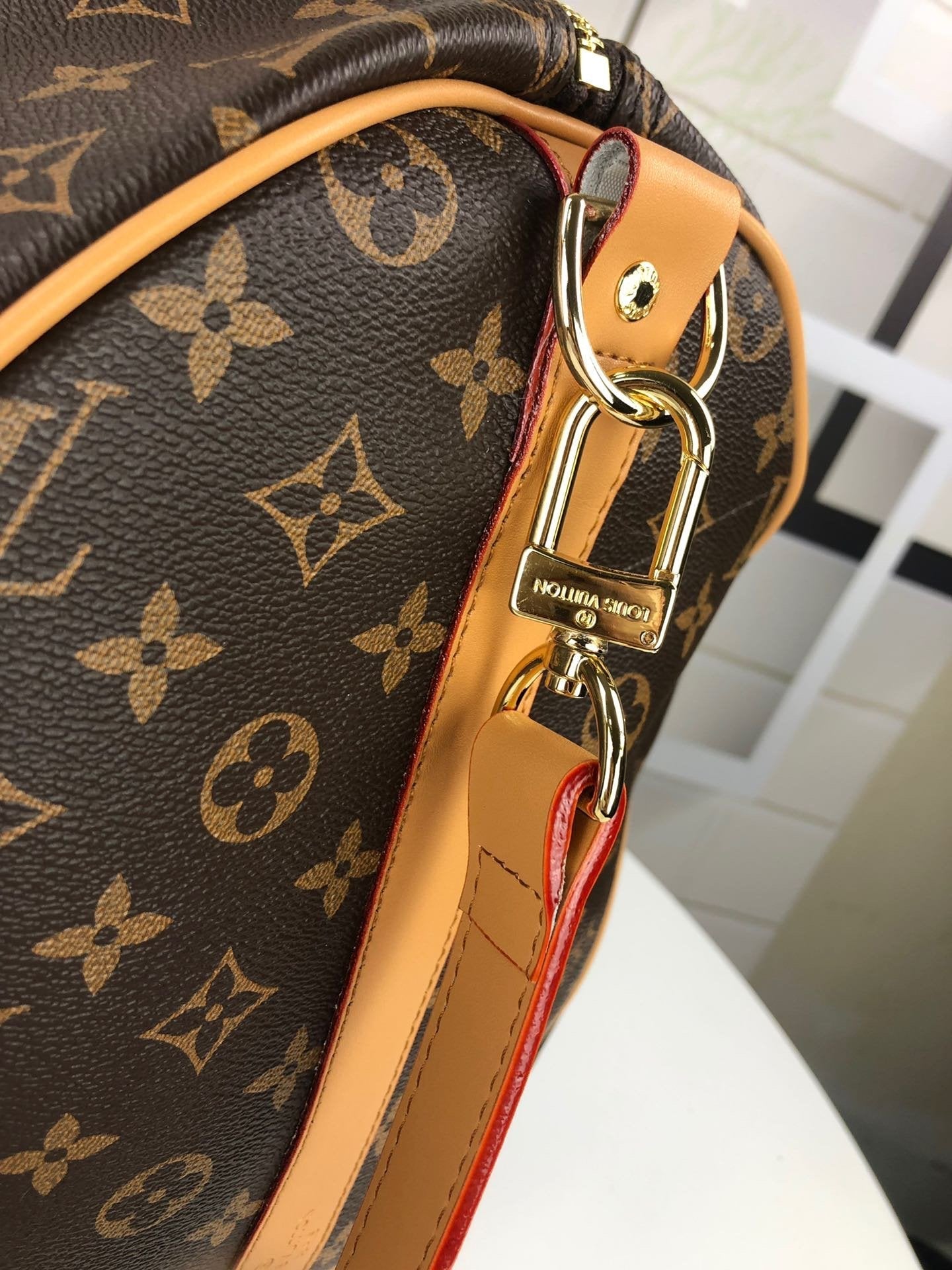 BL - High Quality Bags LUV 030