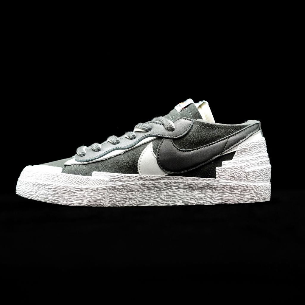 BL - Sacai x Blazer Low Black & White