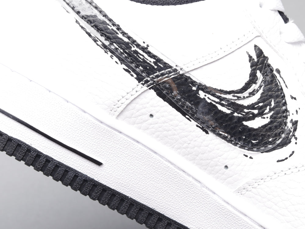 BL - AF1 black and white brush