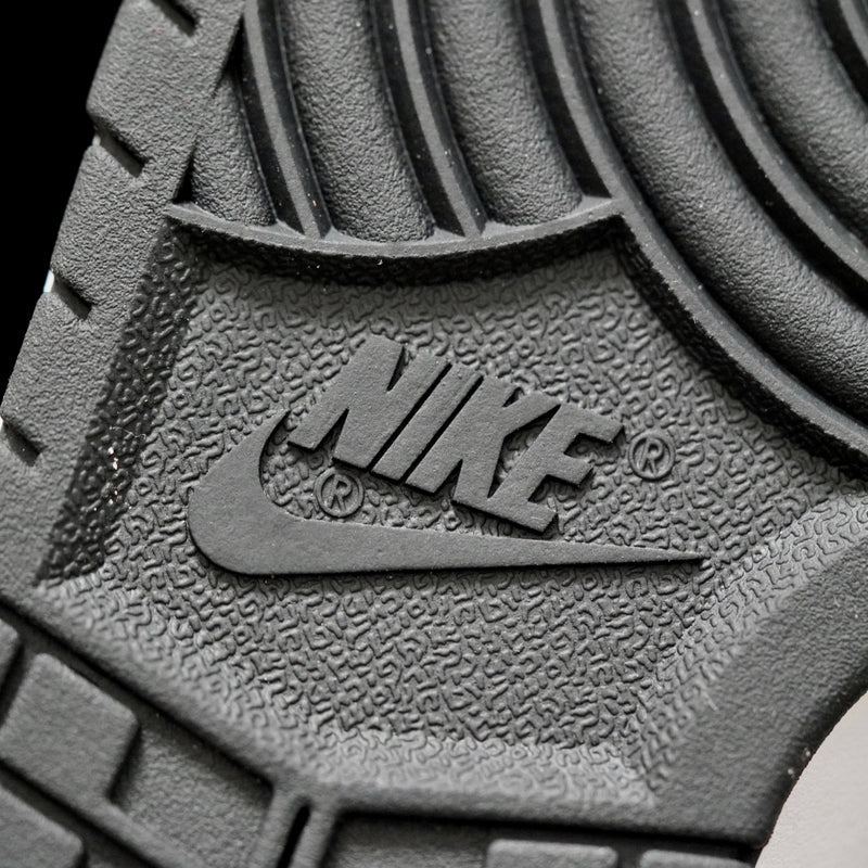 BL - SUP x DUNK black and white gold