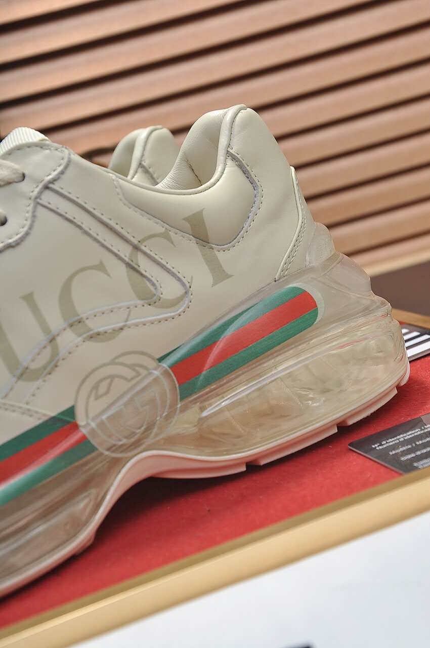 BL-GCI Rhyton Chunky Logo Sneaker 060