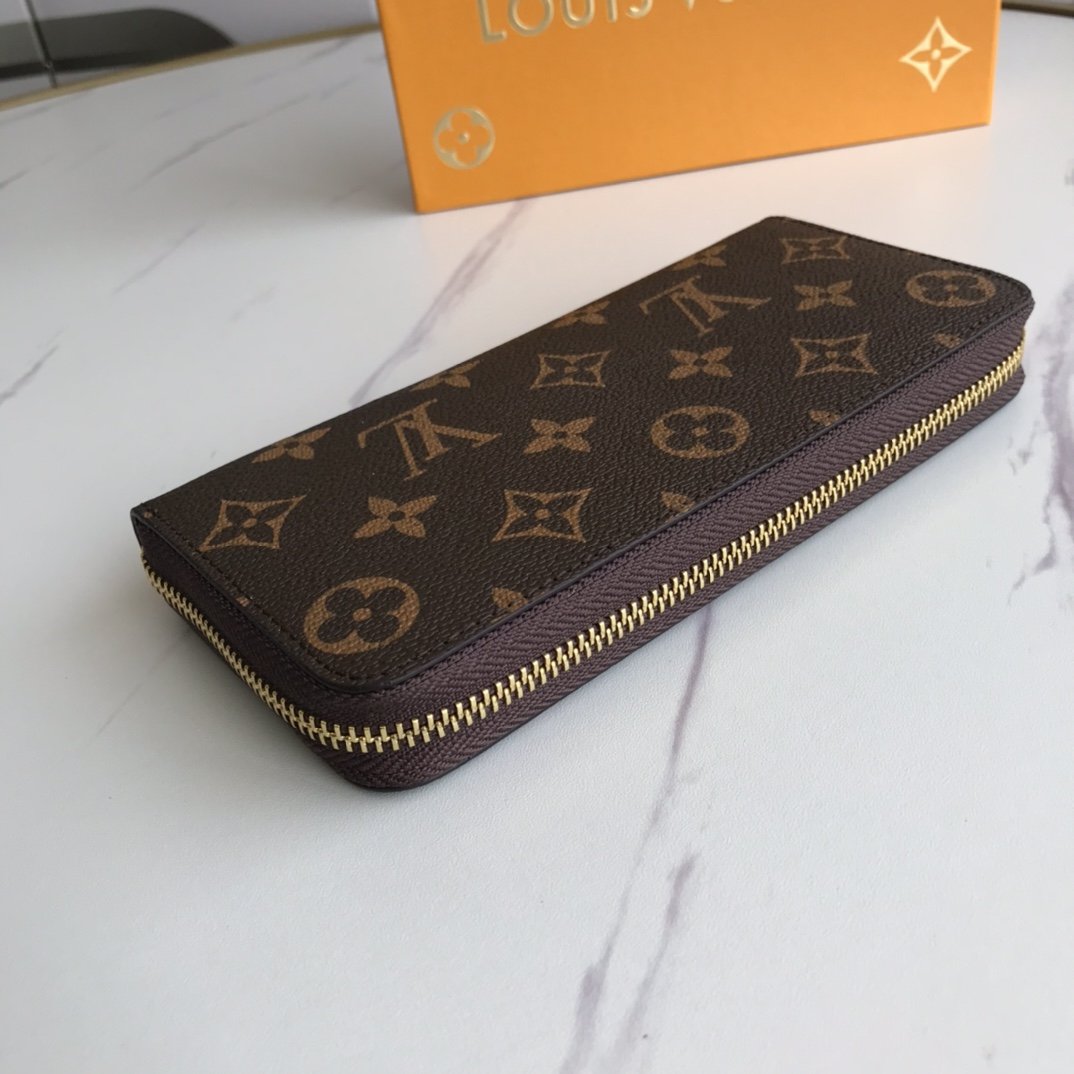 BL - High Quality Wallet LUV 016