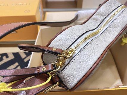 BL - High Quality Bags LUV 990