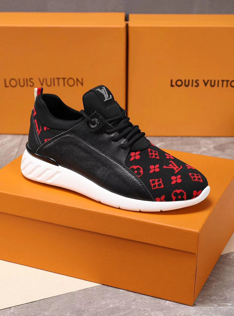 BL - High Quality Luv Sneaker 106