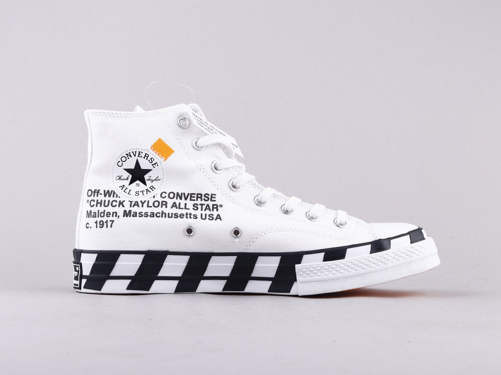 BL - NKE Conver Black & White