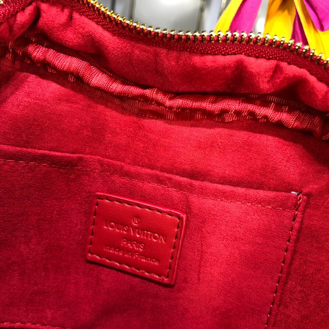 BL - High Quality Bags LUV 060
