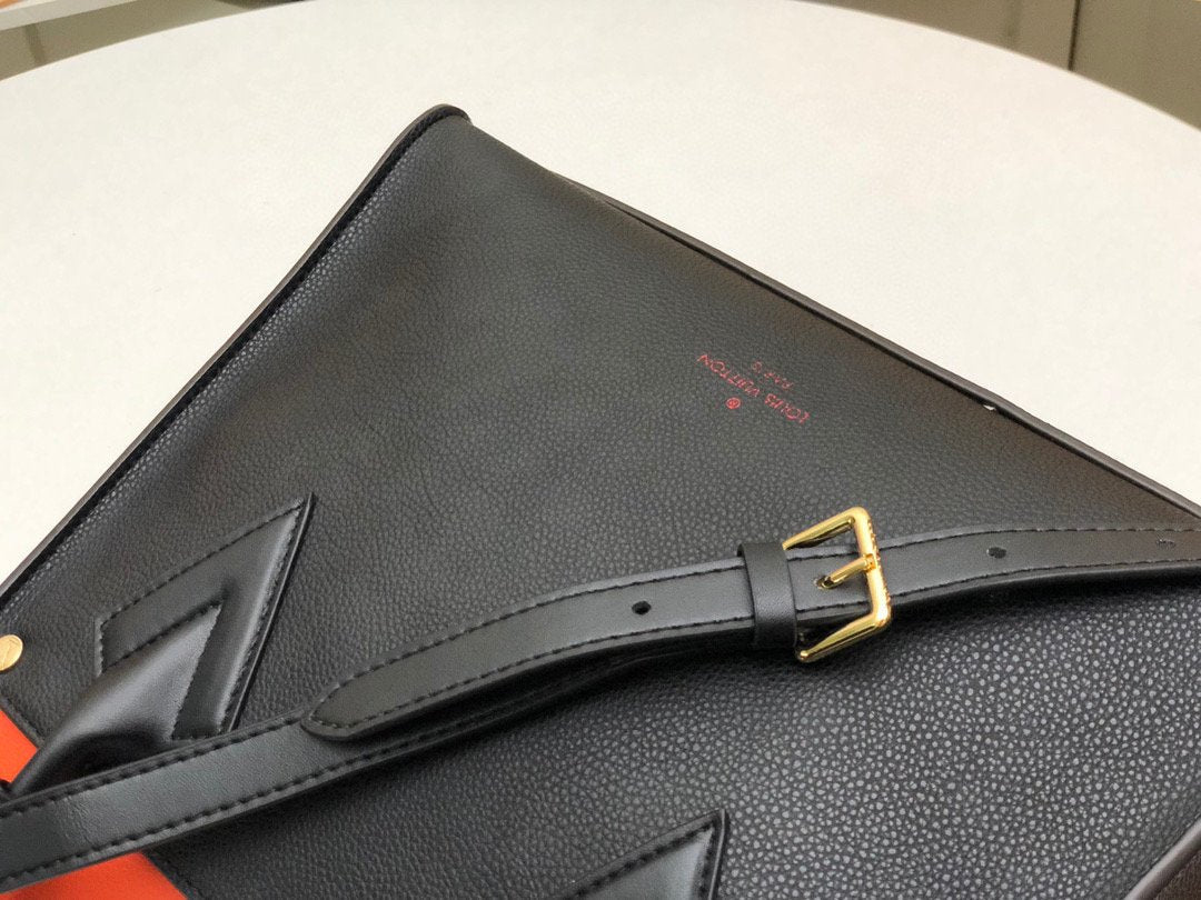 BL - High Quality Bags LUV 043