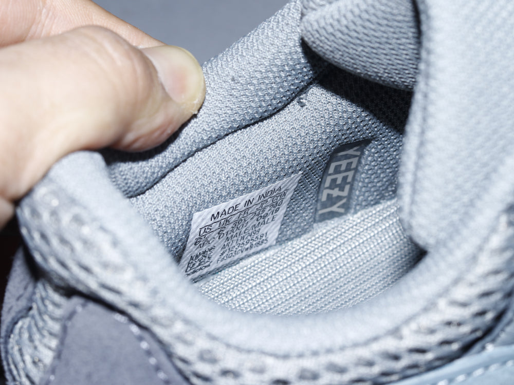 BL - Yzy 700 Teal BLue Sneaker