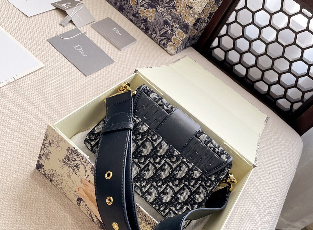 BL - High Quality Bags DIR 042
