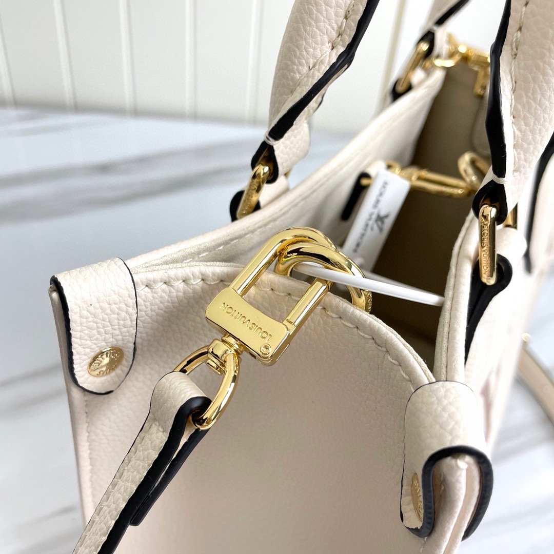 BL - High Quality Bags LUV 061