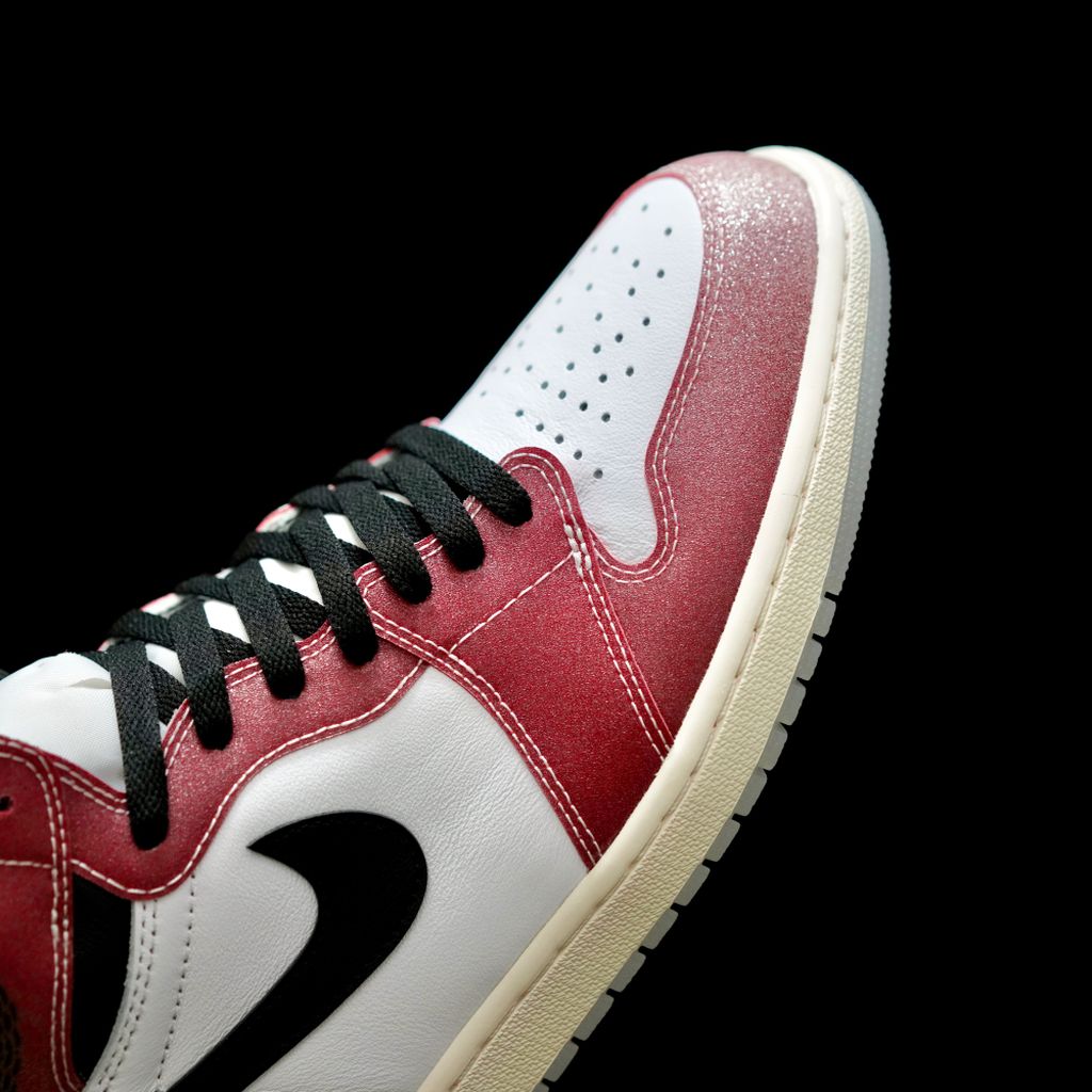 BL - AJ1 Trophy Room Son of JD