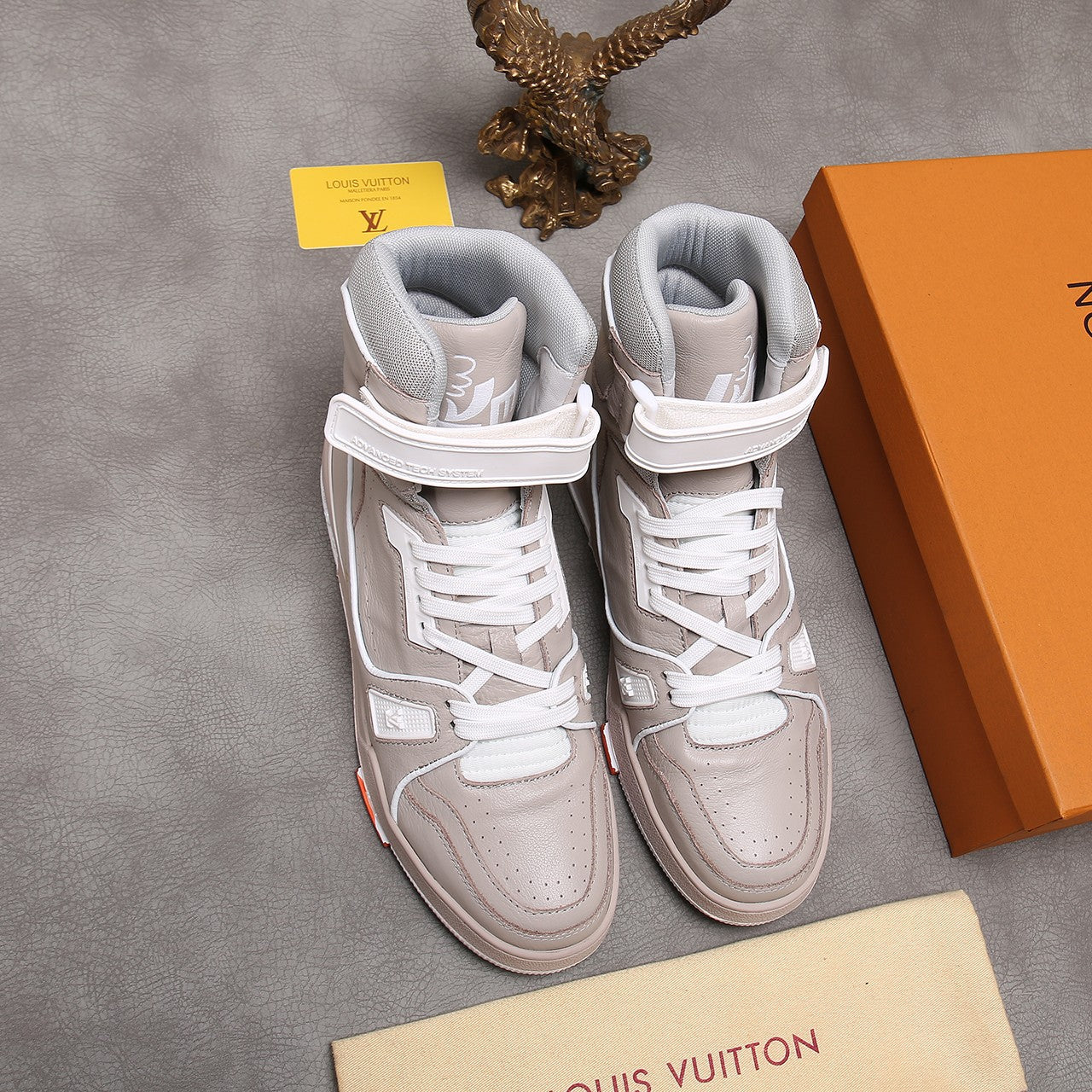 BL - LUV Traners Inspired Sneaker