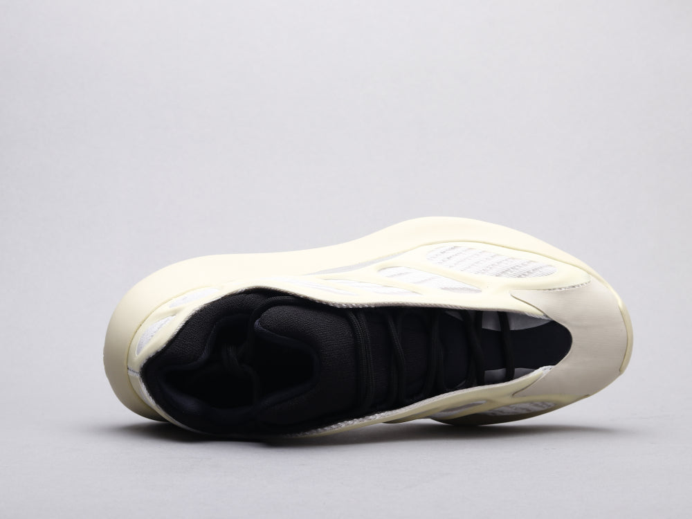 BL - Yzy 700 Azael Alien Sneaker