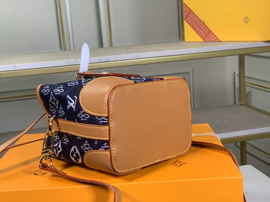 BL - High Quality Bags LUV 099